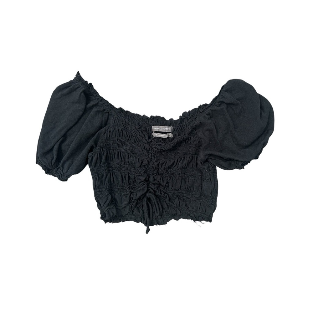 UO Puff Sleeve Smocked Crop‎ Top
